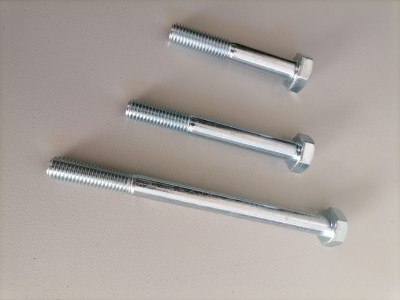 Hatlapfejű csavarok M10